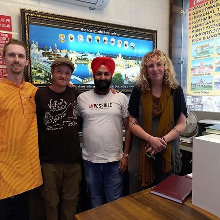 Jasneet Homestay Amritsar Eksteriør billede