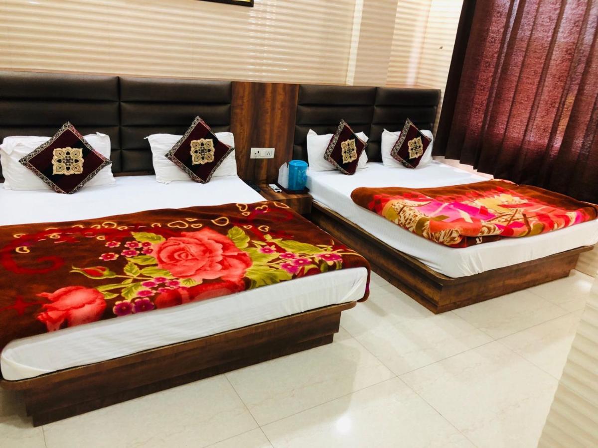 Jasneet Homestay Amritsar Eksteriør billede