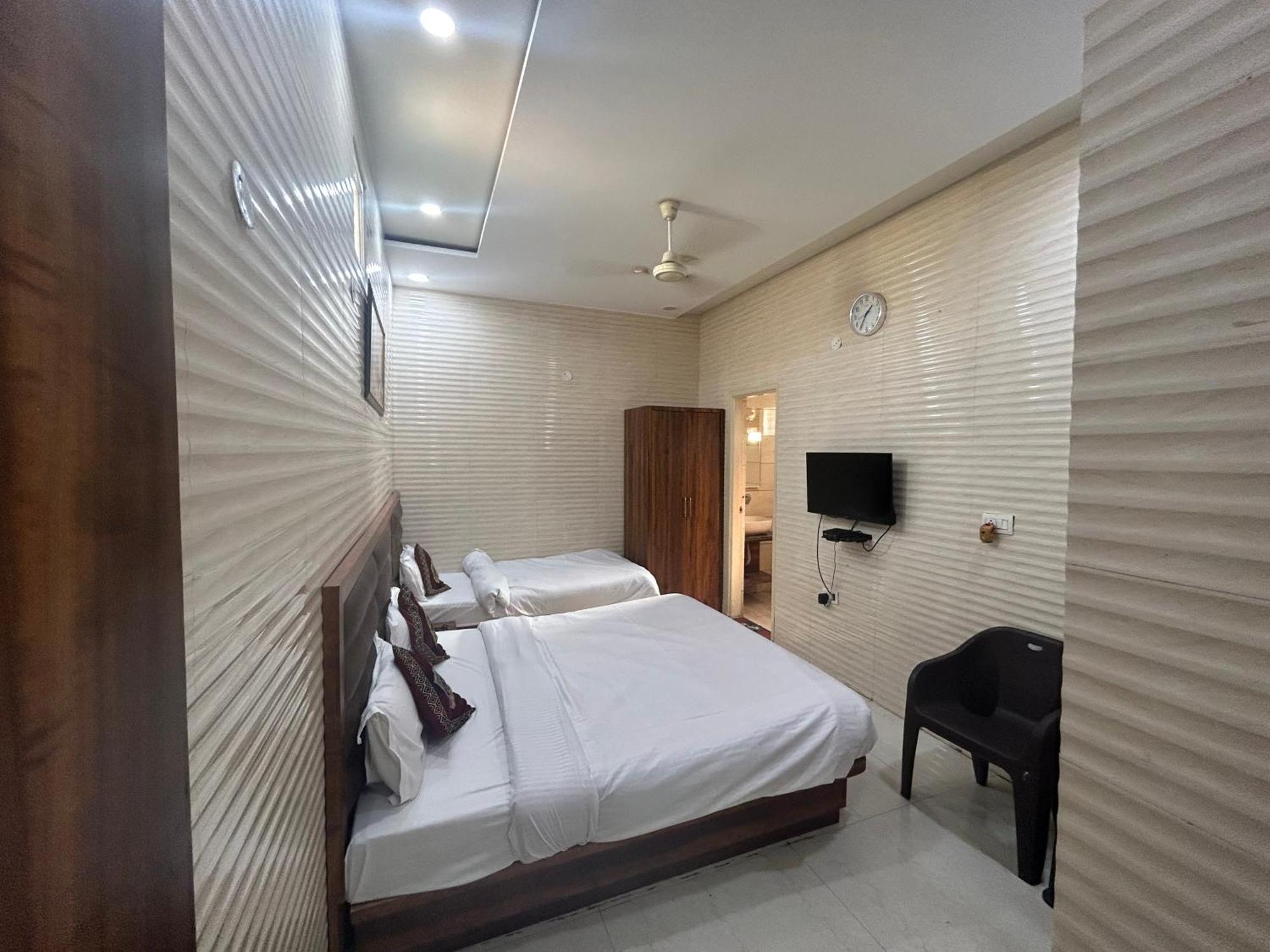 Jasneet Homestay Amritsar Eksteriør billede