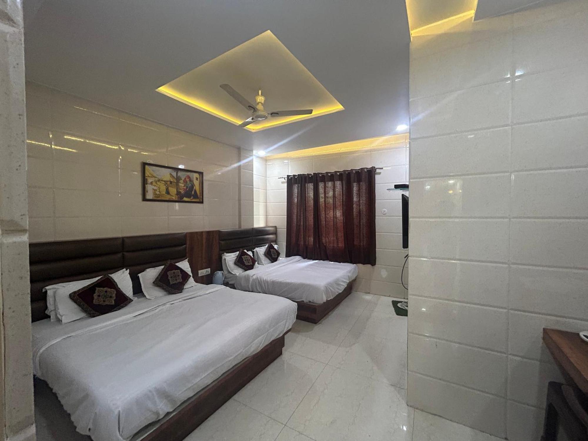 Jasneet Homestay Amritsar Eksteriør billede